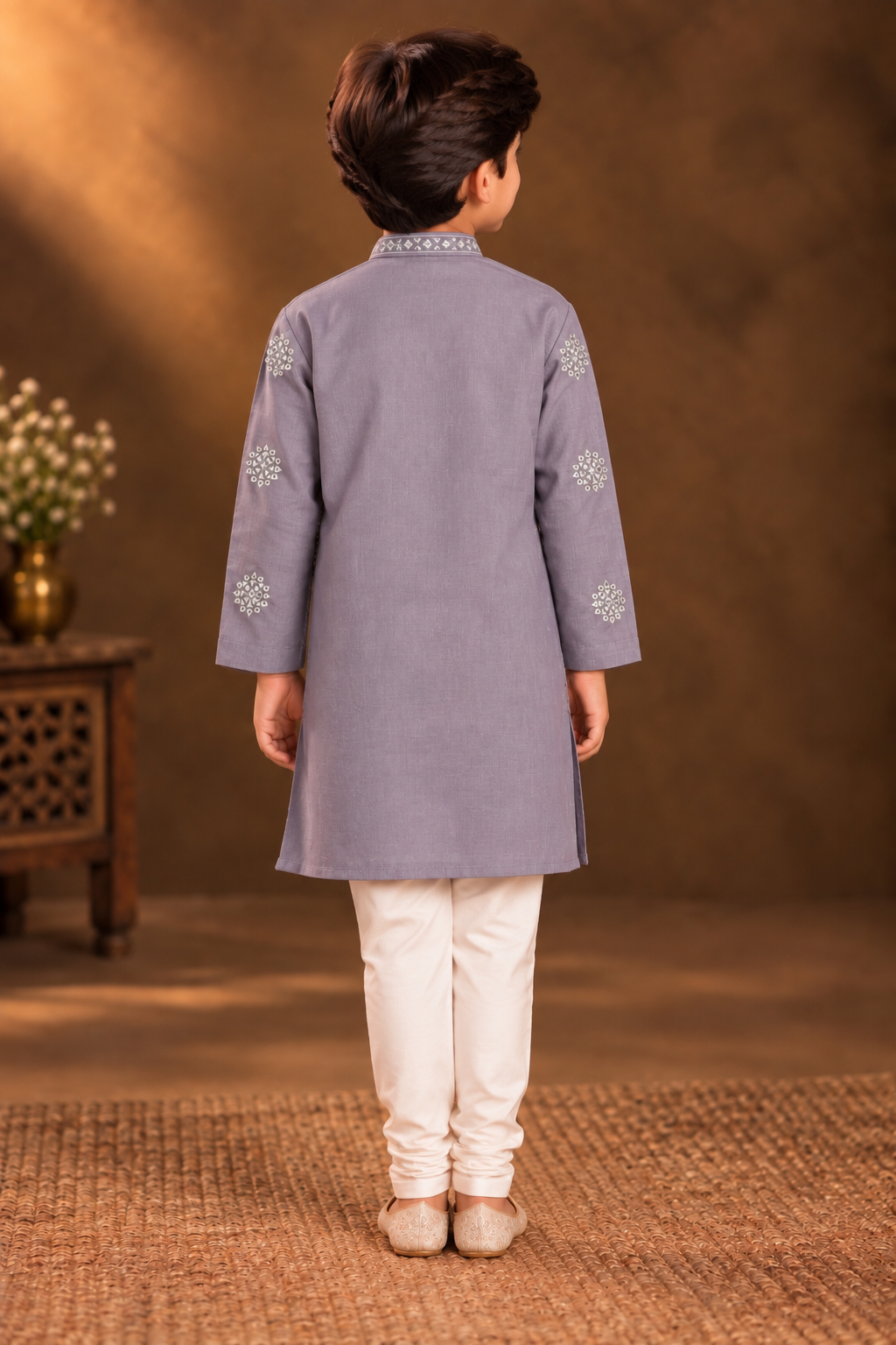 Dusty Lavender Kurta With Silver Geometric Embroidery And Off-white Pyjama