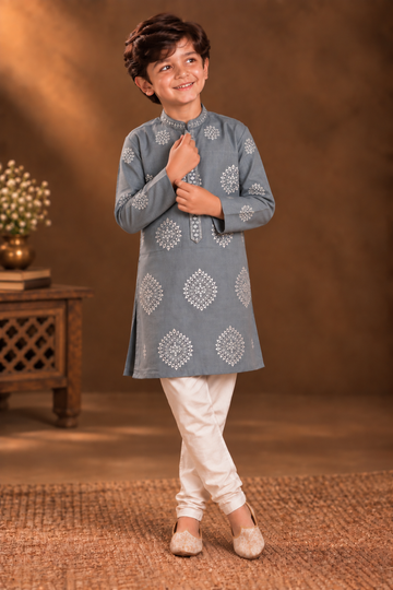 Dusty Blue Kurta With Silver Geometric Embroidery And Off-white Pyjama